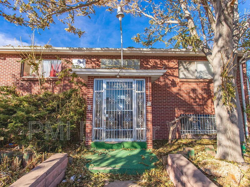 Aurora Condo: 1695 Joliet Street