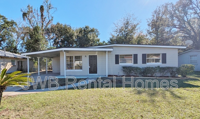 Jacksonville House: 2462 Quail Ave