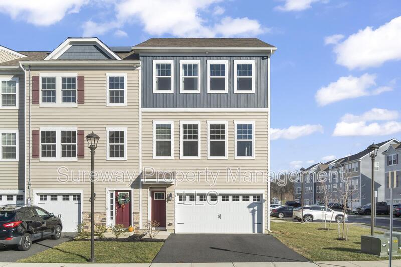 Mount Laurel Townhome: 2 Verona Ln