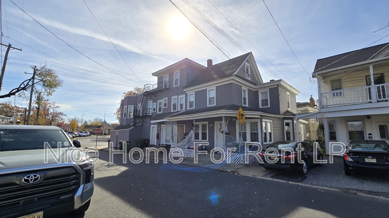 Pitman Condo: 64 A Simpson