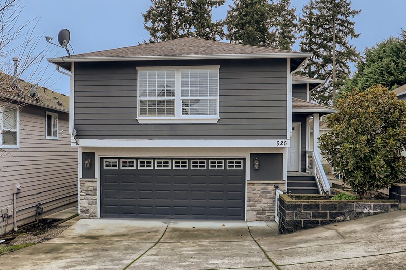 Request a Viewing for 525 Queen Avenue Northeast Tenant Turner