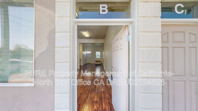 Cloverdale Condo: 154 Railroad Avenue