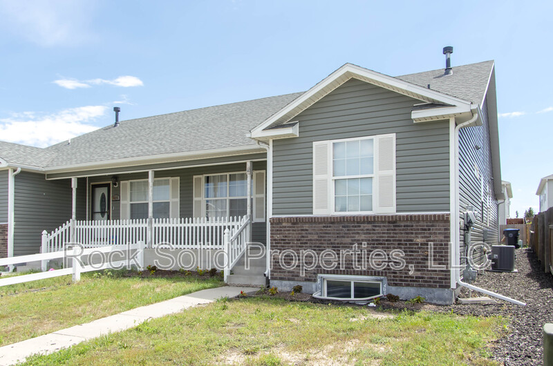 Cheyenne Condo: 521 Queens Road - 1