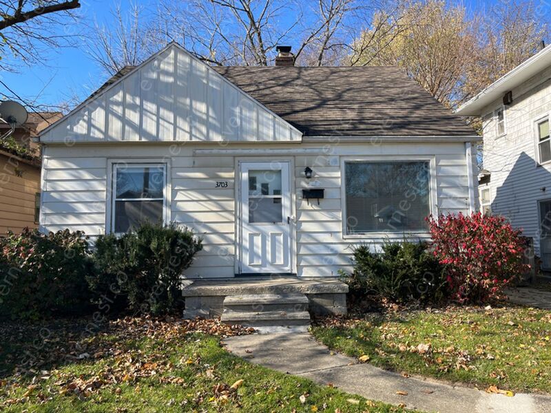 Request a Viewing for 3703 Drexel Drive Tenant Turner