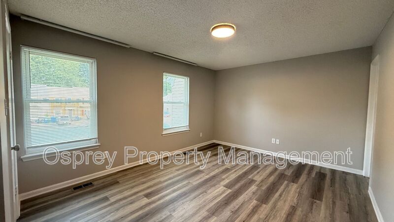 3BR Virginia Beach Home with Fenced Yard! - Photo 5