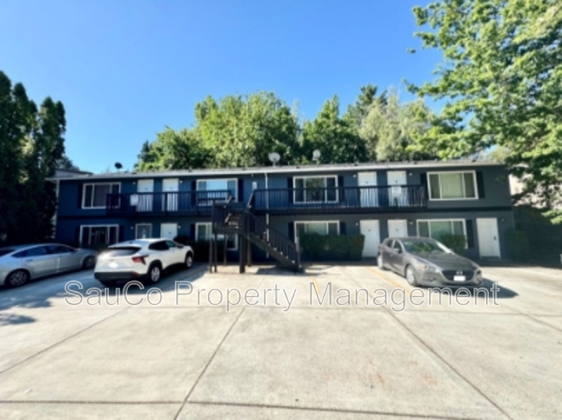 Portland Condo: 5552 Southwest Beaverton Hillsdale Highway