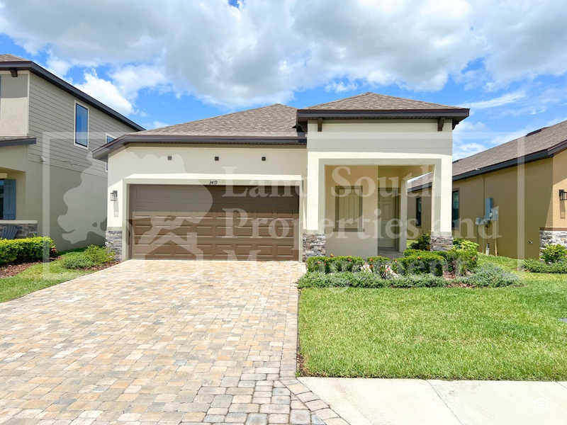 Lakeland House: 3419 Cup Drive