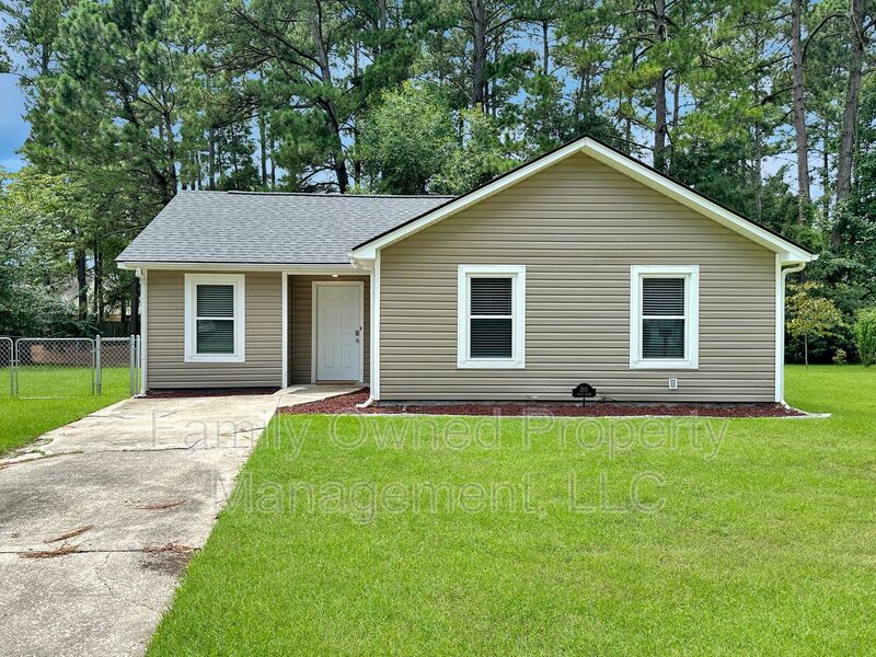 Summerville House: 203 Pebble Creek Road