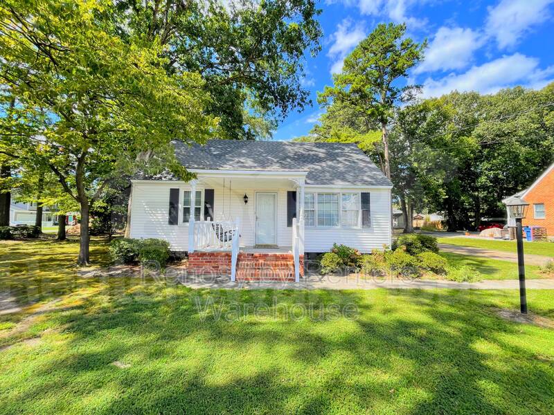 Chesapeake House: 1619 Laurel Avenue