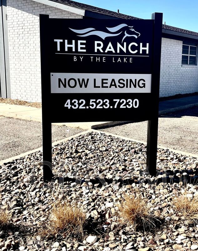 Andrews House: 401 NW 8th St