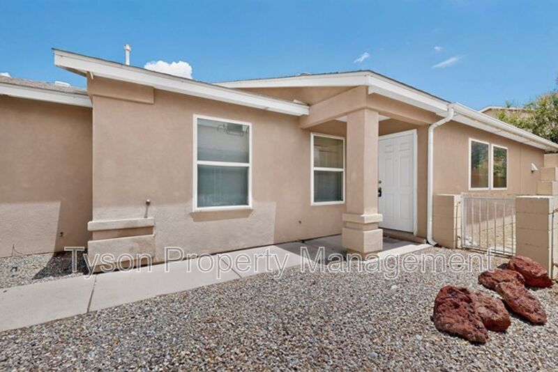 Albuquerque Townhome: 328 Escena SE