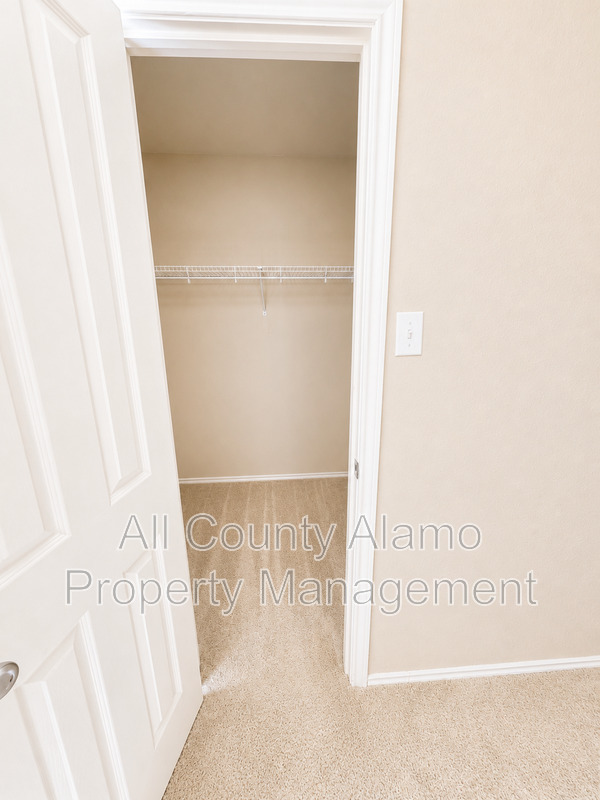 Main Rental Photo 27