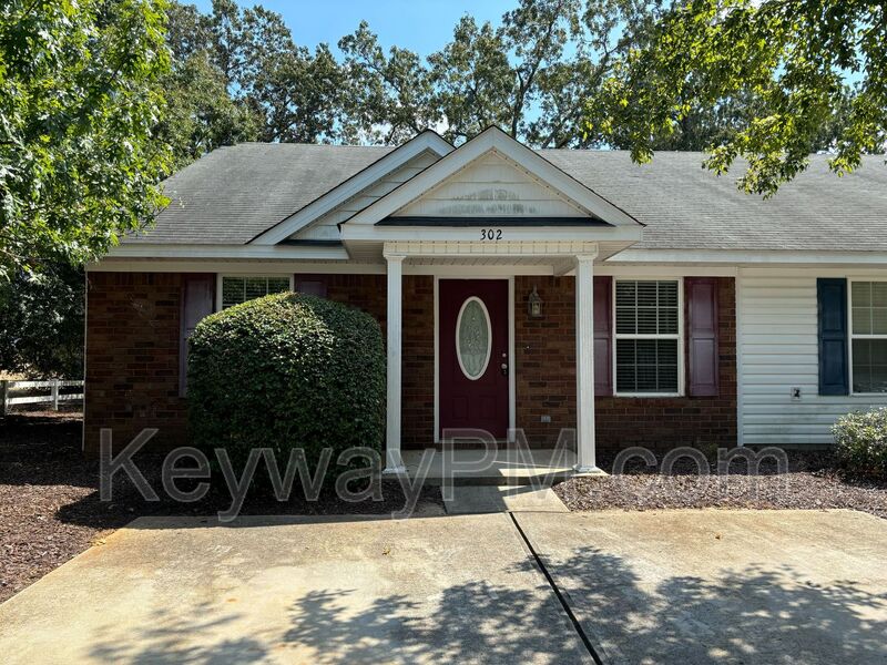 Grovetown House: 302 Browning Drive