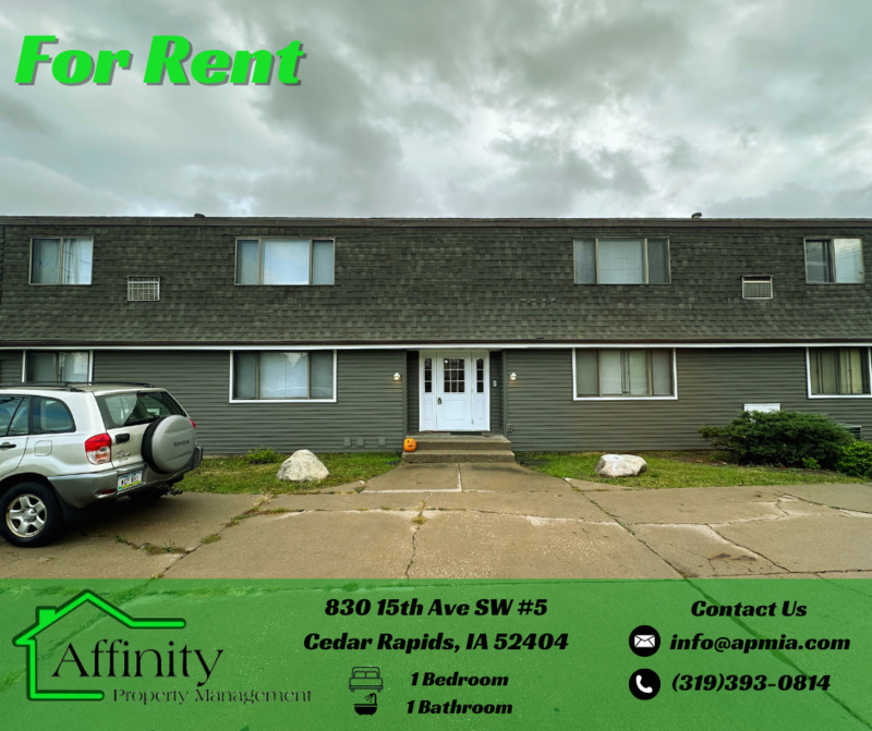Cedar Rapids Condo: 830 15th Ave SW