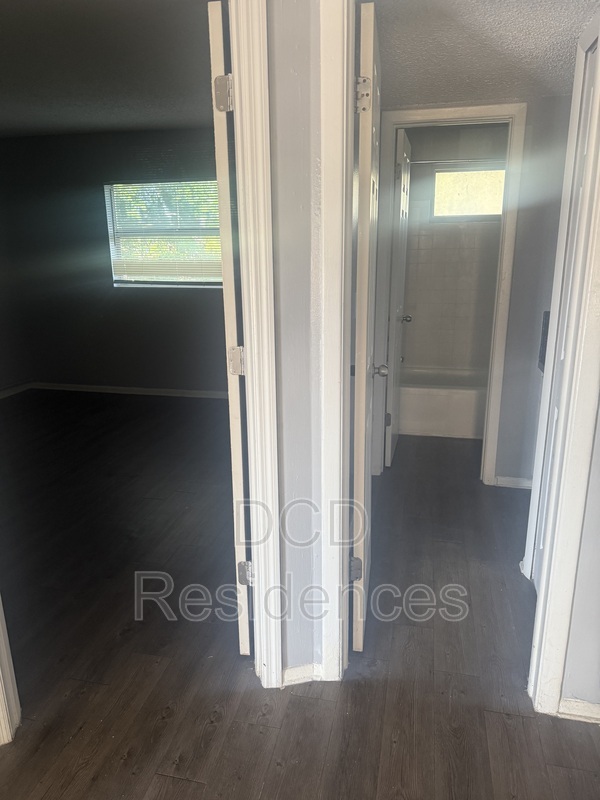 Clearwater House: 311 S Betty LAne