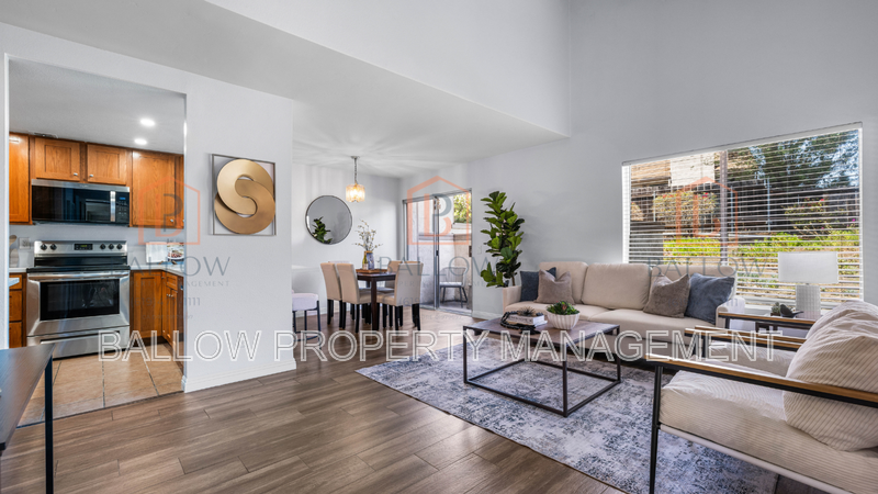 La Mesa House: 5440 Baltimore Drive