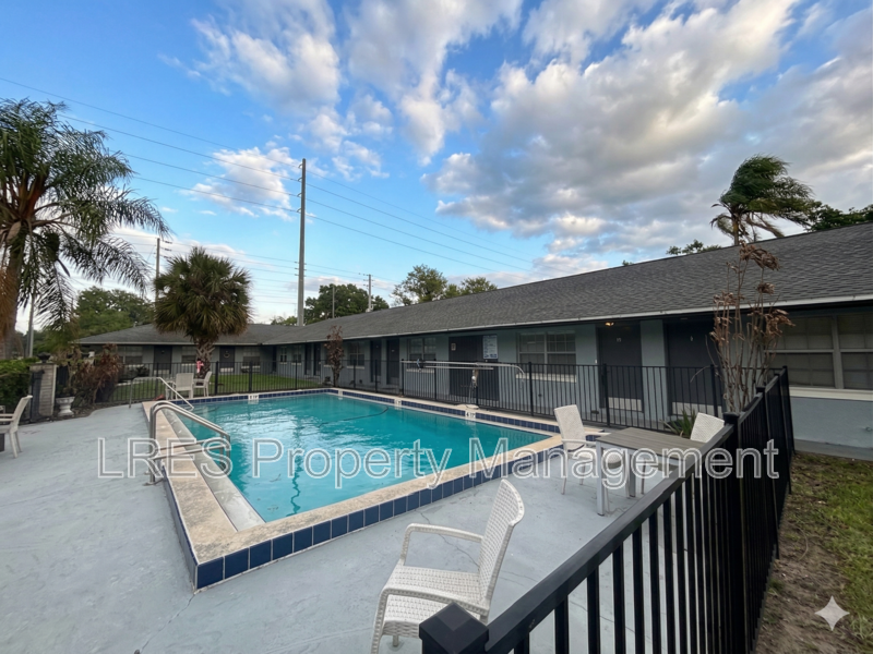 Saint Cloud House: 1031 Columbia Avenue