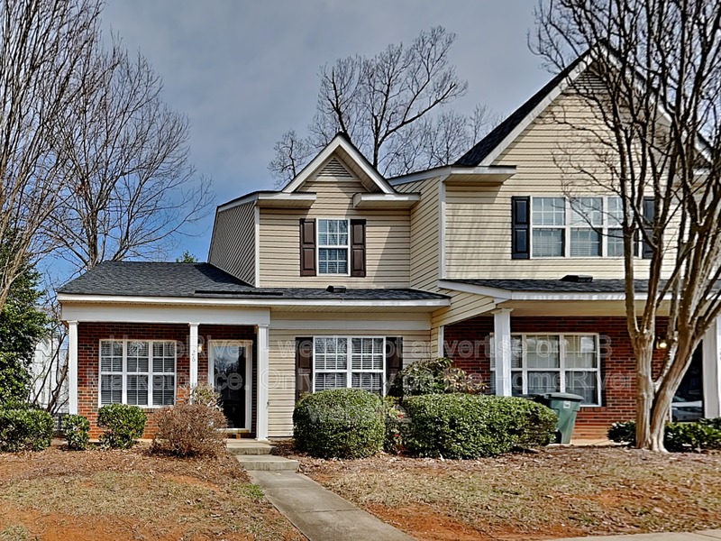 Greensboro House: 26 Sidney Marie Ct