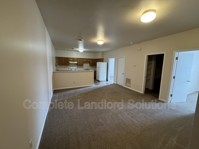 Terre Haute Condo: 1400 North Avenue - 218