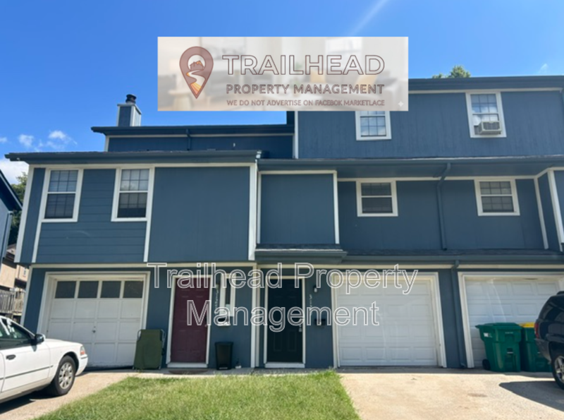 Kansas City Townhome: 3129 Easton St