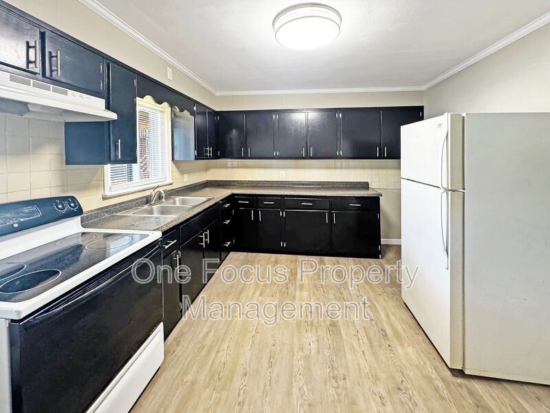 Lock Haven Condo: 610 Huston Street