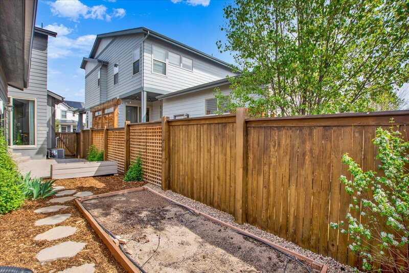 Denver Condo: 9318 E 58th Dr