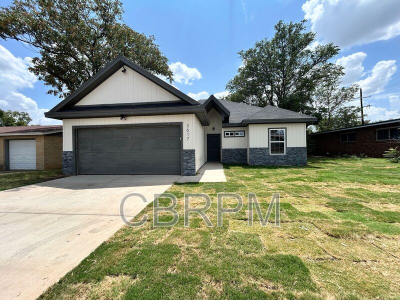 Lubbock House: 2617 47th Street