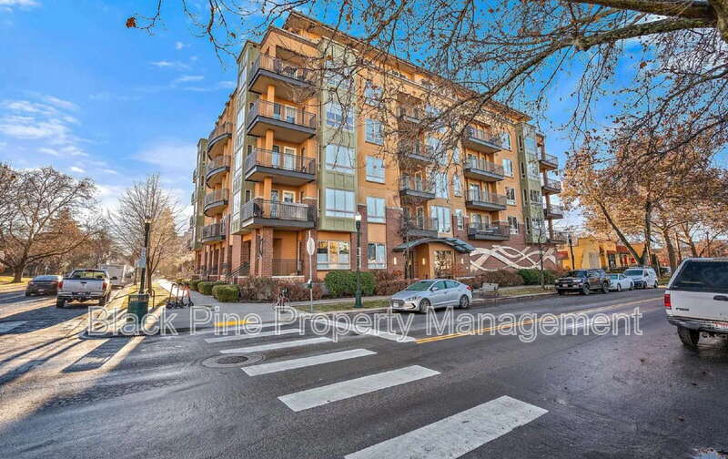 Boise Condo: 323 W Jefferson St