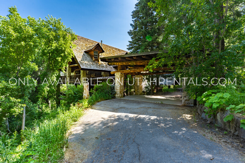 Sundance House: 2718 Stewart Rd