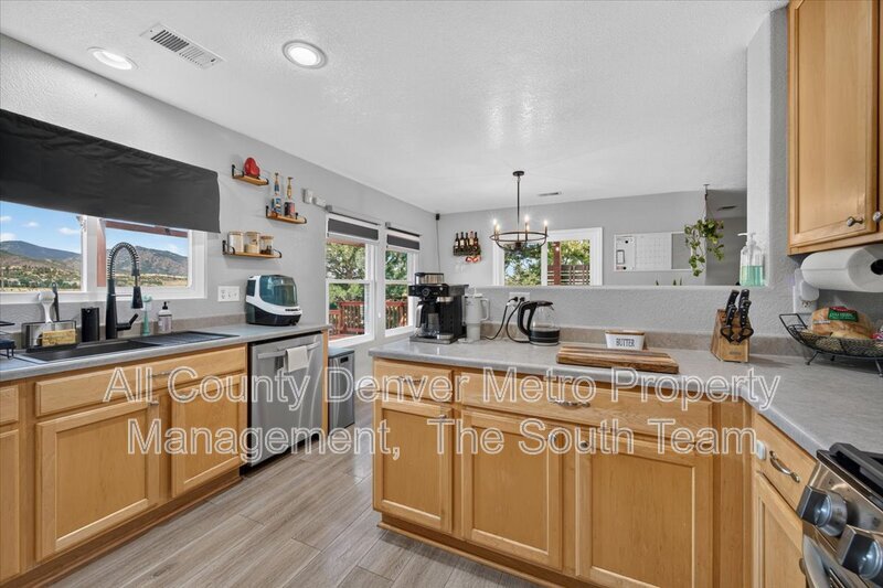 Main Rental Photo 12