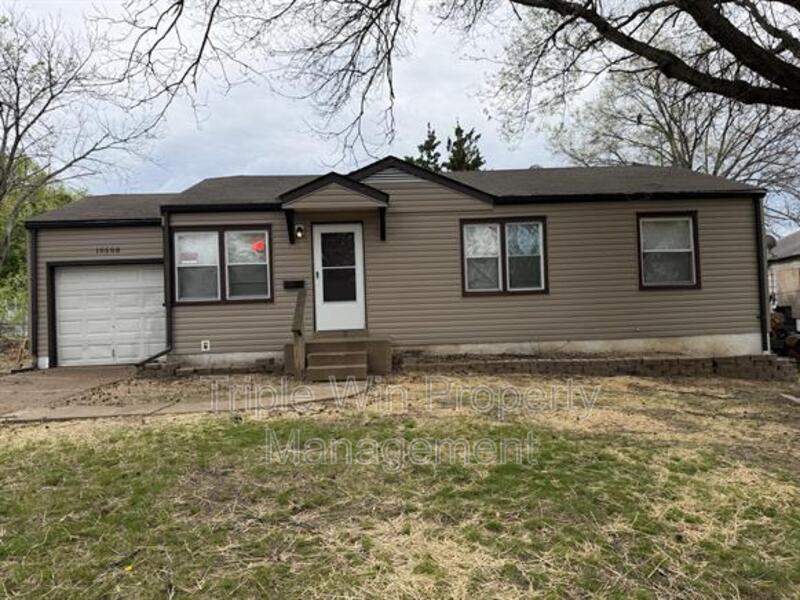 Saint Louis House: 10508 Druid Drive