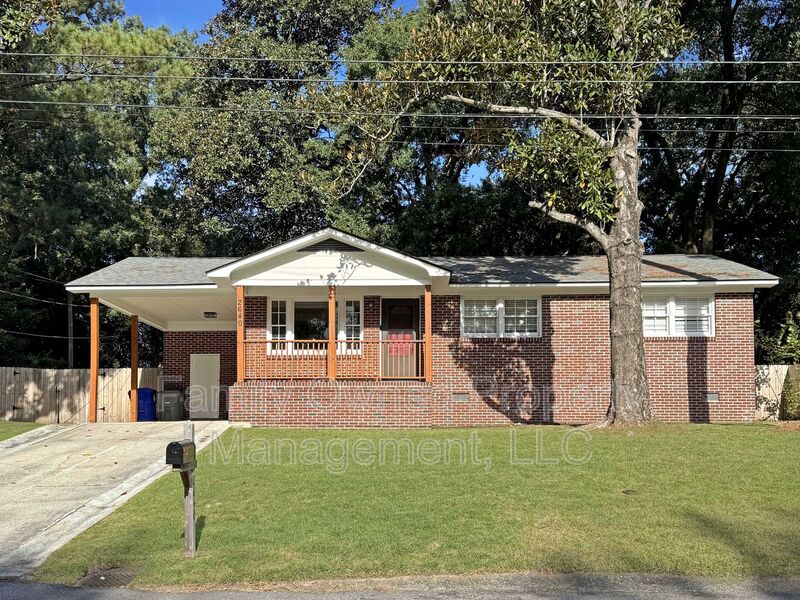 North Charleston House: 2640 Orchid Ave