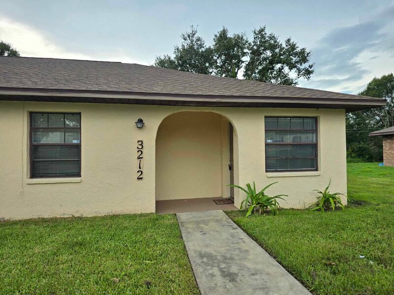 Lakeland Condo: 3212 Julia Ct
