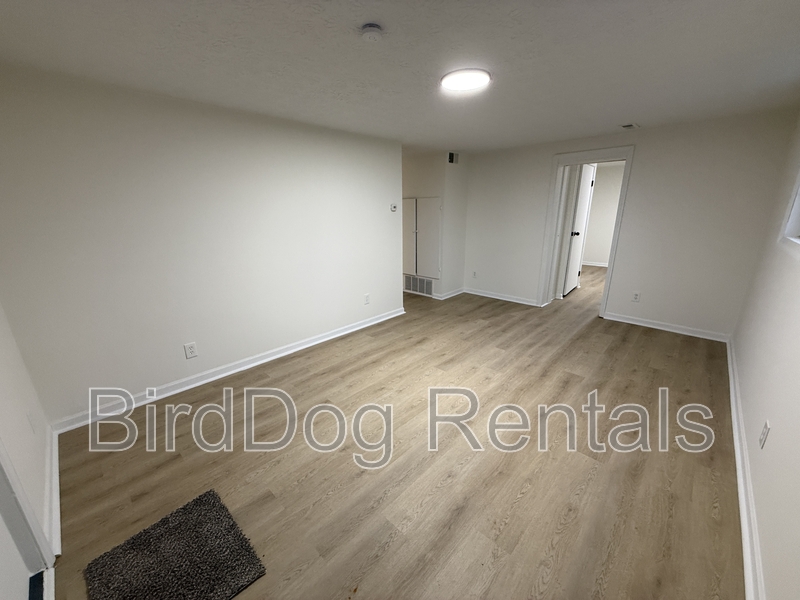 Columbus House: 103 Garden Heights Avenue - A