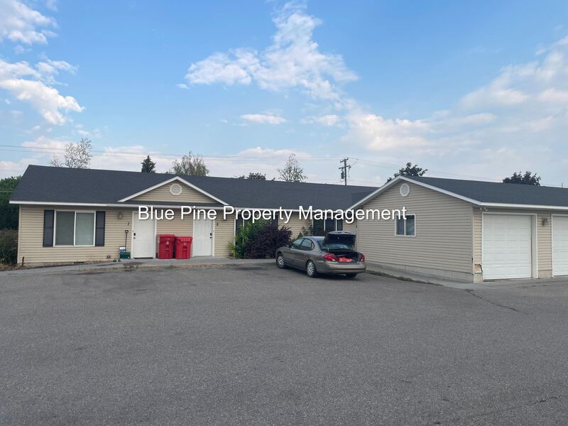 Rigby Condo: 139 Stockham Boulevard