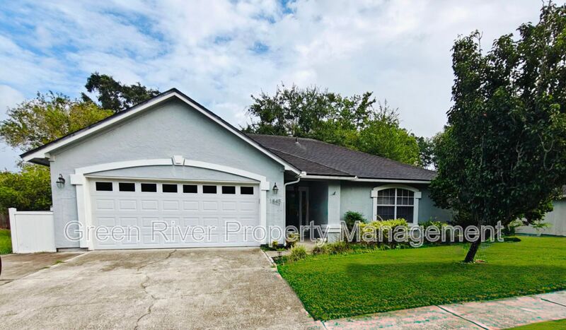 Fleming Island House: 1845 Weston Circle
