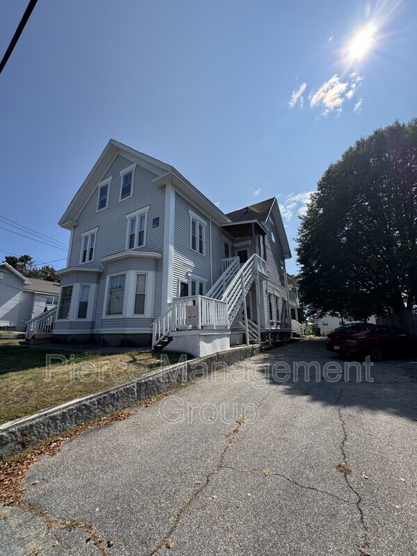 Manchester Condo: 421 Hanover Street