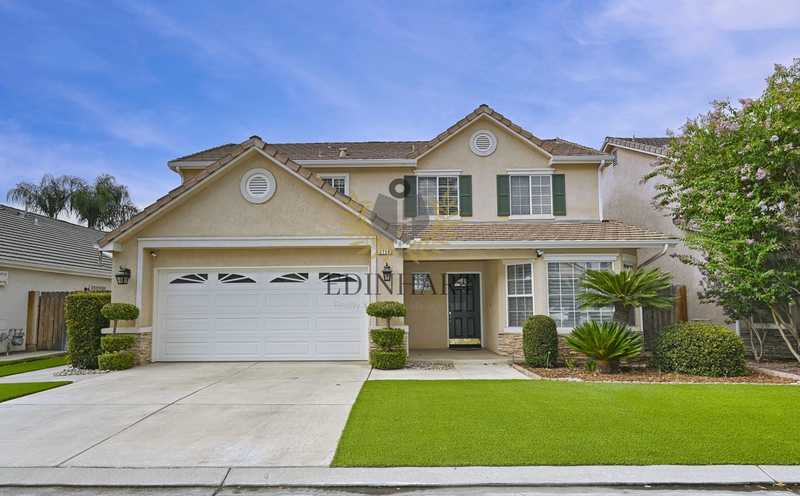 Fresno House: 3750 West Vincent Lane