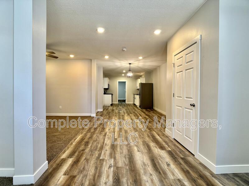 Clarks Grove Condo: 103 Main Street East