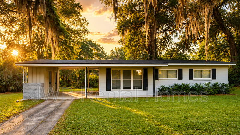 Jacksonville House: 6609 Granville Pl