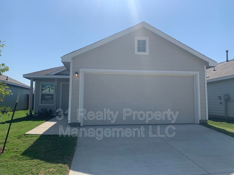 Forney House: 4323 Johnstown Ln