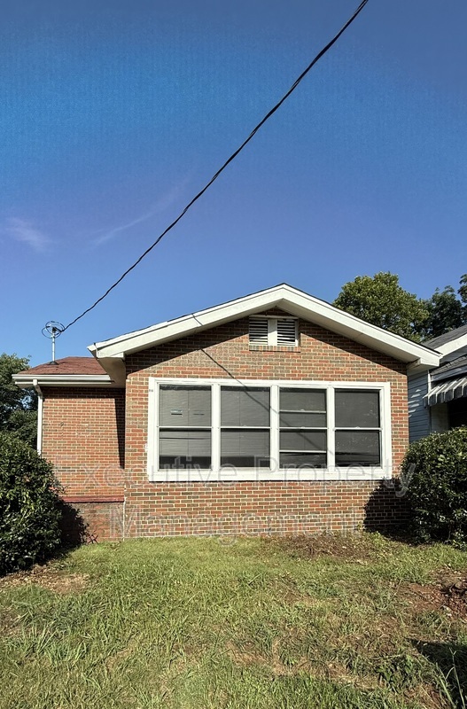 Birmingham House: 914 18th Way