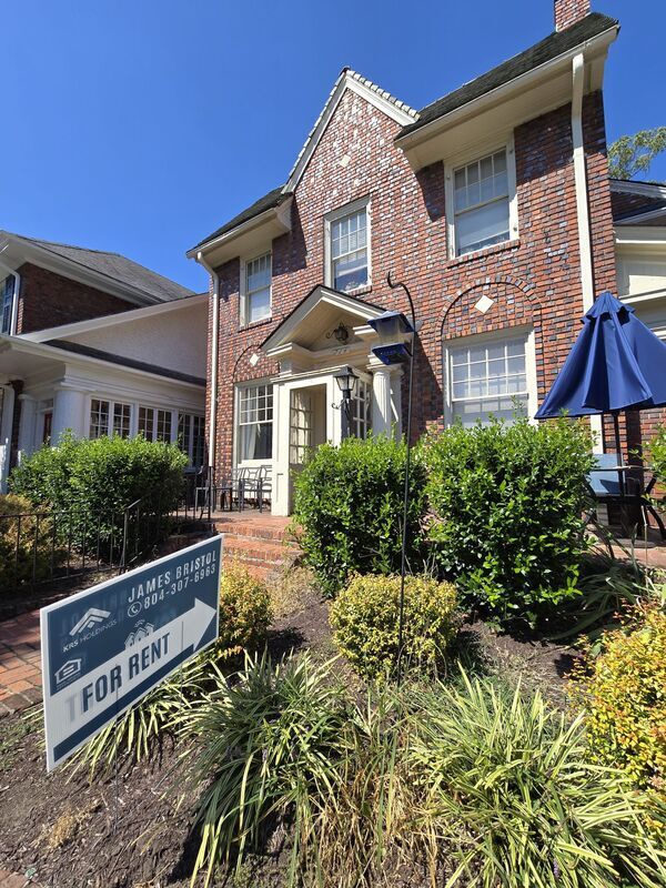 Richmond Condo: 714 Arthur Ashe Blvd