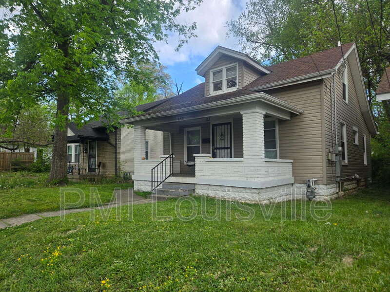 Louisville House: 4221 Sunset Ave