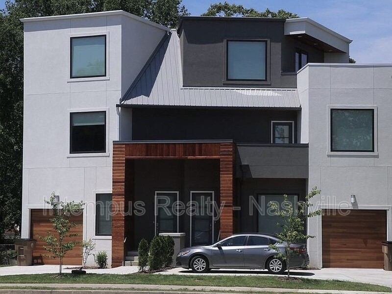 Nashville House: 927 13th Ave S