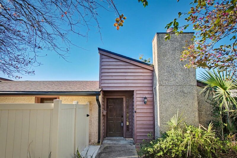 Jacksonville House: 569 Arcadia Drive Jacksonville, FL 32207