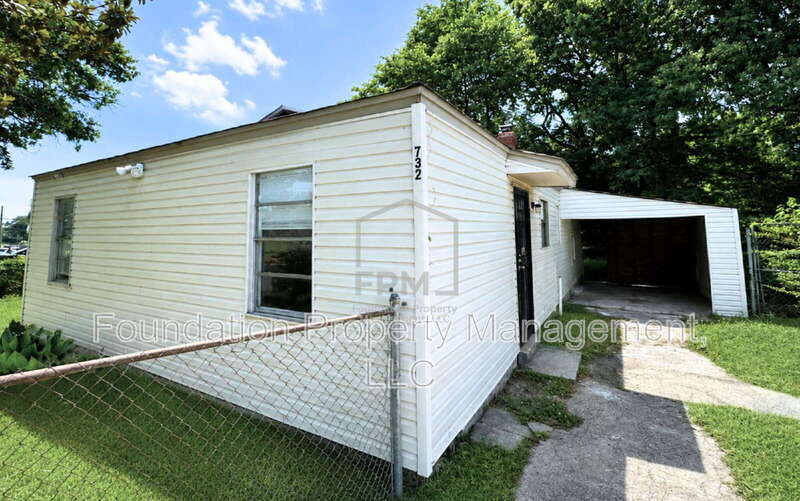 Memphis House: 732 Tampa Avenue