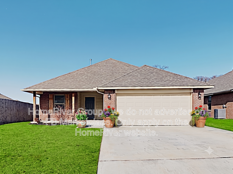 Edmond House: 2509 Fallview Dr