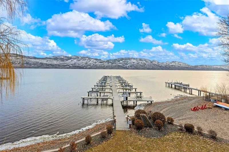 West Kelowna Condo: 4014 Pritchard Dr N
