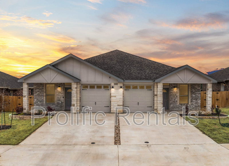 Killeen Condo: 5121 Rose Petal Court - 1